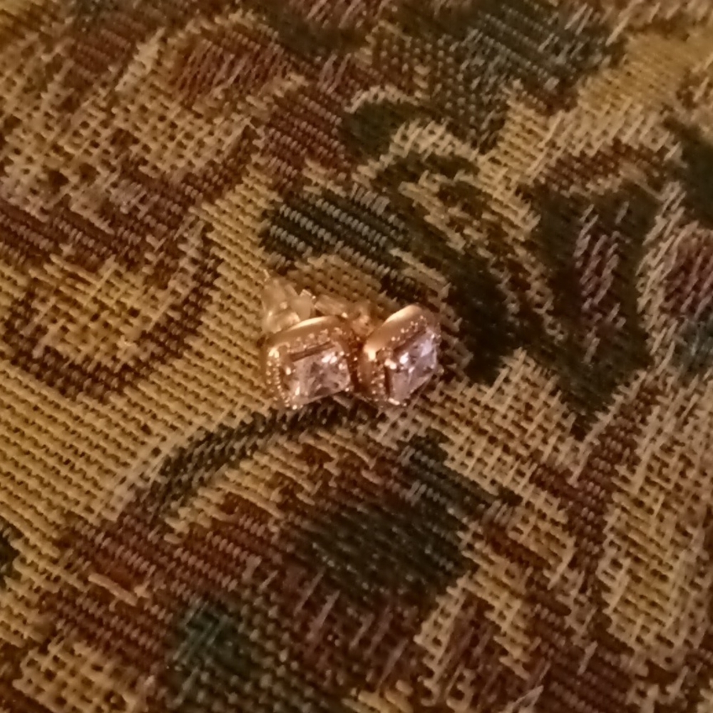 Rose gold stud earrings cubic zirconia